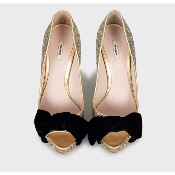Miu Miu Gold Leather Peep-Toe Heels with Velvet Bow Sz.38 - Picture 2 of 5